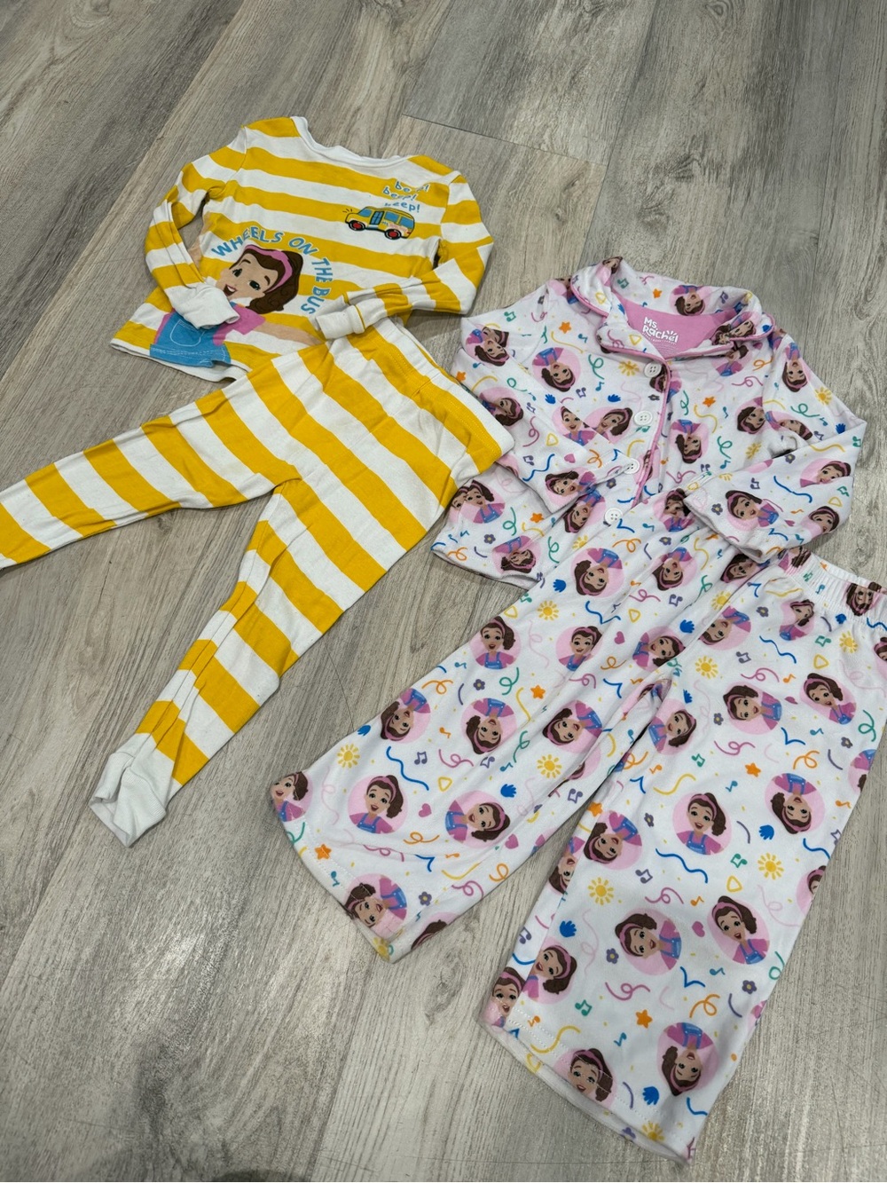 Kids Ms.Rachel Pajama Set bundle